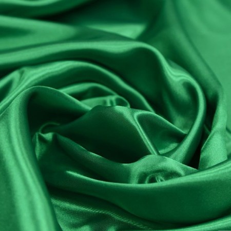 Tissu satin vert - Larg. 140cm    (vendu au mètre)