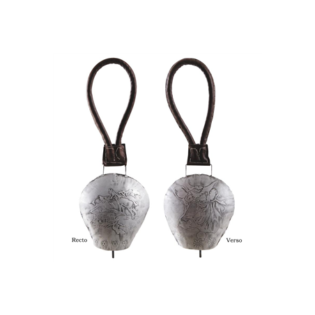 Cloche en metal  Hauteur : 38cm