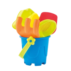Seau de plage  et  4 accessoires en plastique