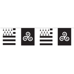 Guirlande Bretagne Triskell - 10 fanions 21 x 30cm - papier Long. 520cm